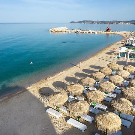 Piatsa Michalis Hotel Potos Exterior photo