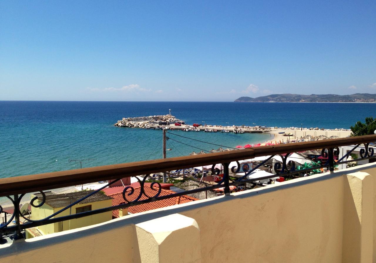 Piatsa Michalis Hotel Potos Exterior photo